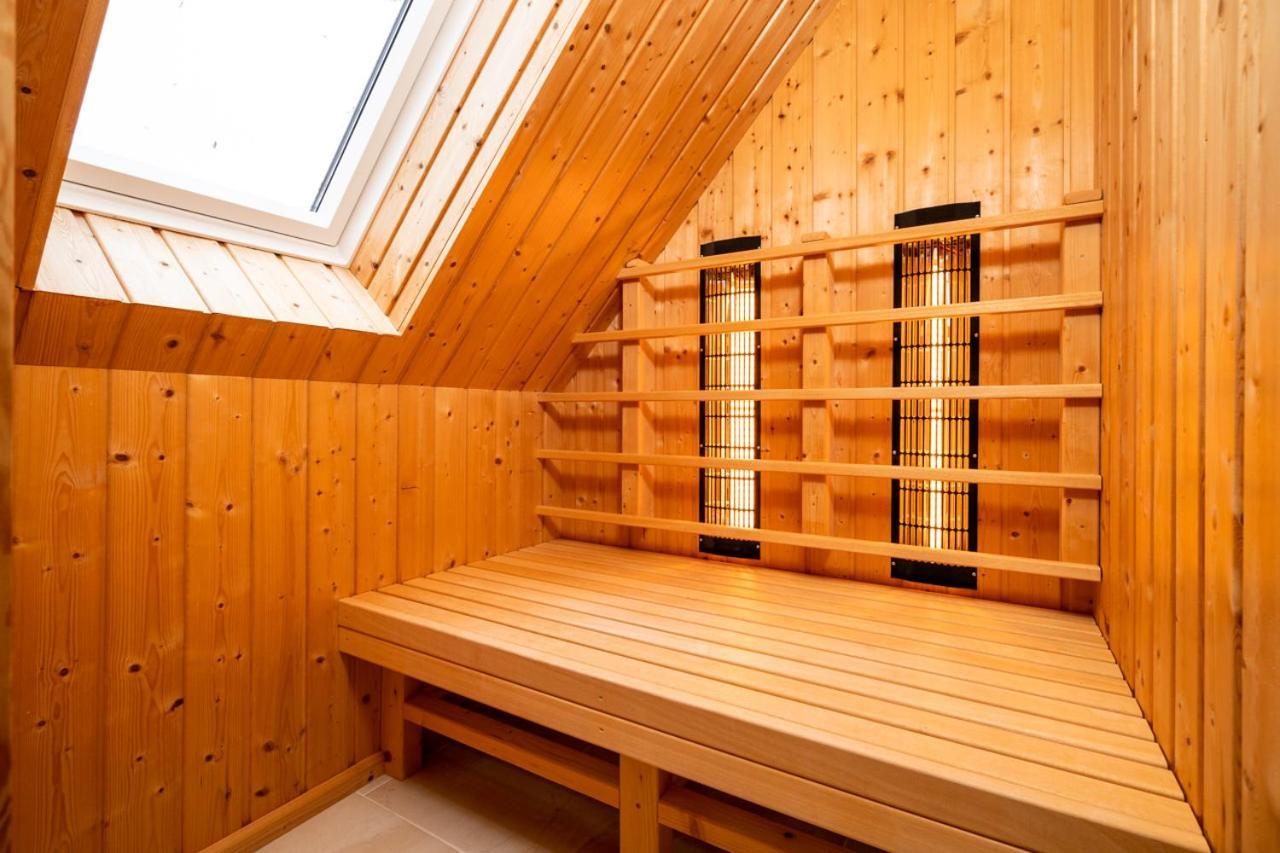 Ferienwohnung 1 Im Landhaus Am Wildpark Boek Exteriör bild
